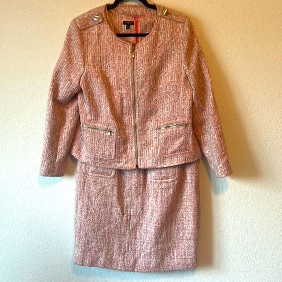 Talbots Pink Tweed Cape Jacket - Picture 2 of 8